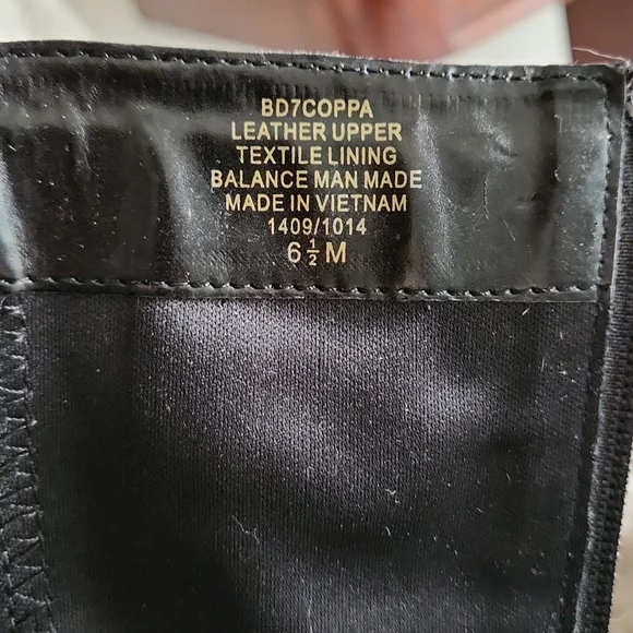 Bandolino Black Leather Knee High Boots - Picture 12 of 15